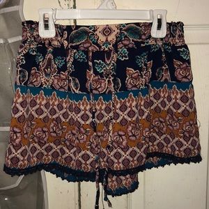 Floral patterned shorts